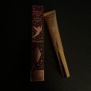 Charlotte Tilbury Hollywood Beauty Light Wand